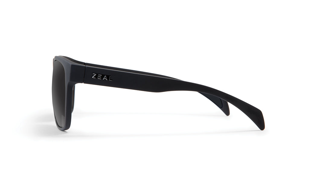 ZEAL dark grey Capitol grey matte black