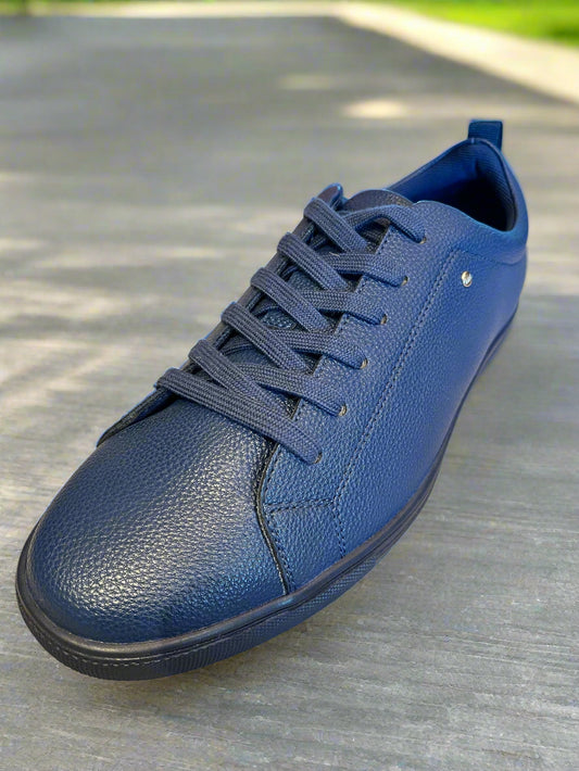 Matt & Nat blue lace up runner