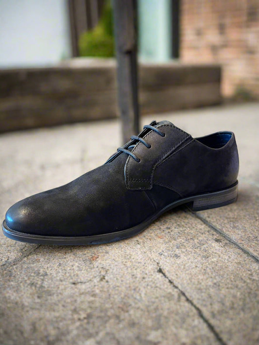 Bugatti black suede shoe