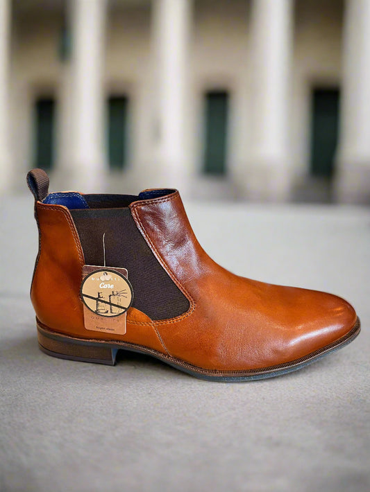 Bugatti boot