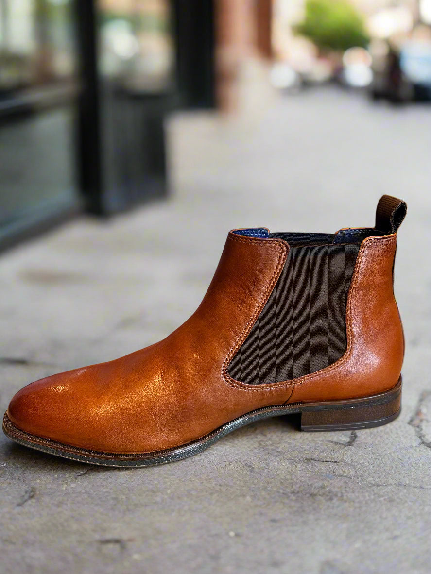 Bugatti boot