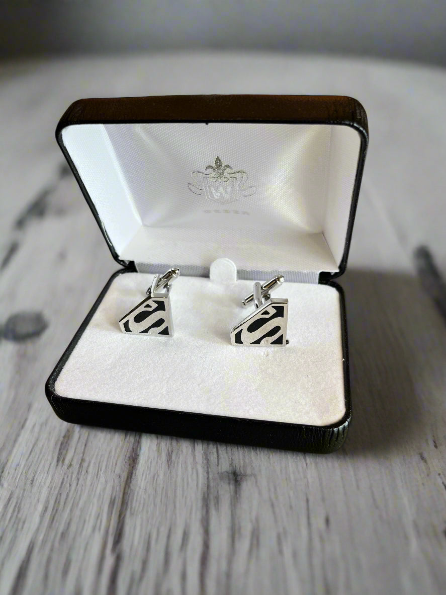 Cuff links